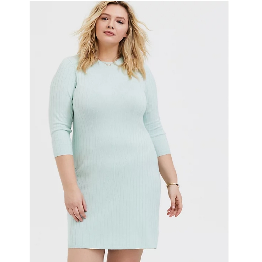 MINT BLUE TEXTURED SWEATER-KNIT BODYCON DRESS